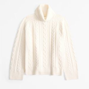 Abercrombie Cream Cable Knit Turtleneck Sweater